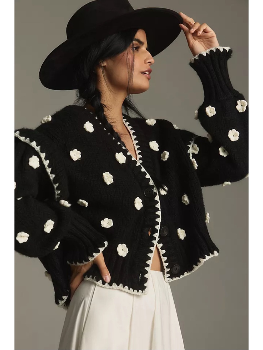 FARM RIO NWT Black White Oversized Floral Textured Knit V Neck Cardigan Sweater